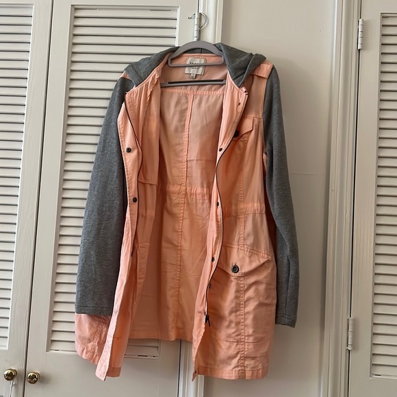 Torrid Size 1 Pink and Grey Light Jacket 🌸 - Picture 1 of 5